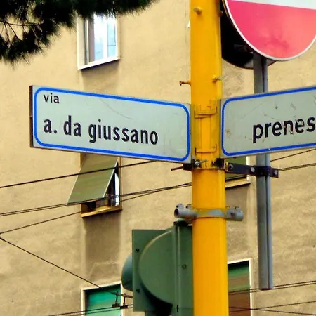 Gasthuis Casa Vacanza Frendy - Free Airport Transportation On Arrival If You Book An Of Minimum 3 Nights And 6 People