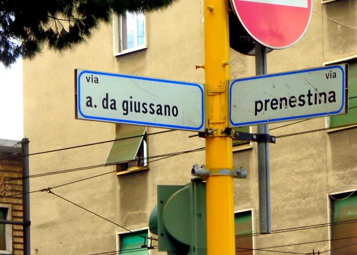 Pensionat Casa Vacanza Frendy - Free Airport Transportation On Arrival If You Book An Of Minimum 3 Nights And 6 People