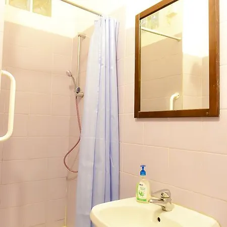 Casa de hóspedes Casa Vacanza Frendy - Free Airport Transportation On Arrival If You Book An Of Minimum 3 Nights And 6 People Roma